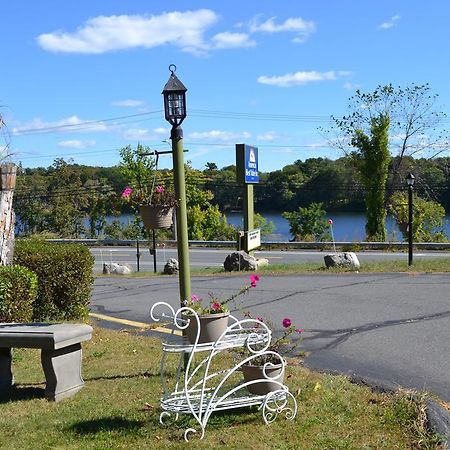 Mount Holyoke Inn Екстериор снимка