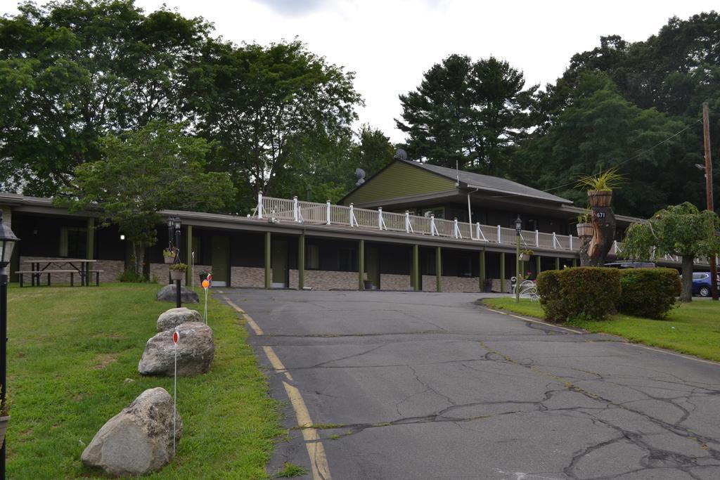 Mount Holyoke Inn Екстериор снимка