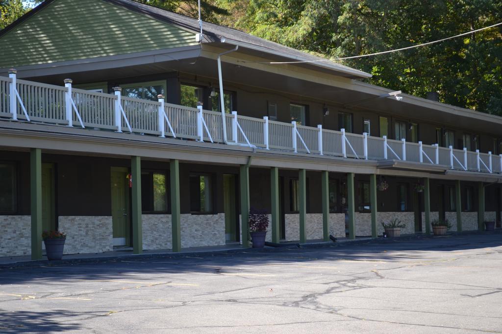 Mount Holyoke Inn Екстериор снимка